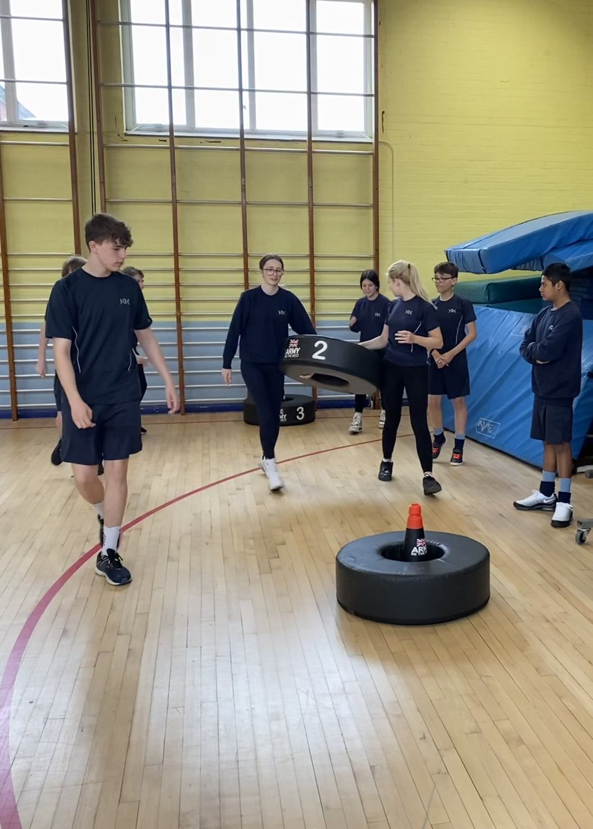 Today Year 10 completed the Elite Skills Academy with <a href="/BritishArmy/">British Army 🇬🇧</a>! They took on different problem solving challenges, developing their teamwork, communication and resilience skills 💪 🧠 They also learnt about the variety of careers within the army and the different pathways in.