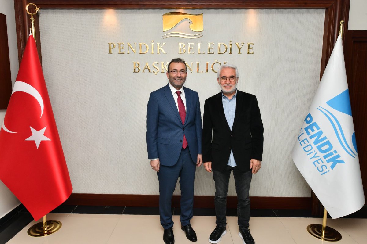 Ülke TV Genel Yayın Yönetmeni Hasan Öztürk'ü ağırladık. Ziyaretleri ve güzel temennileri için teşekkür ediyorum. Çalışmalarında başarılar diliyorum.