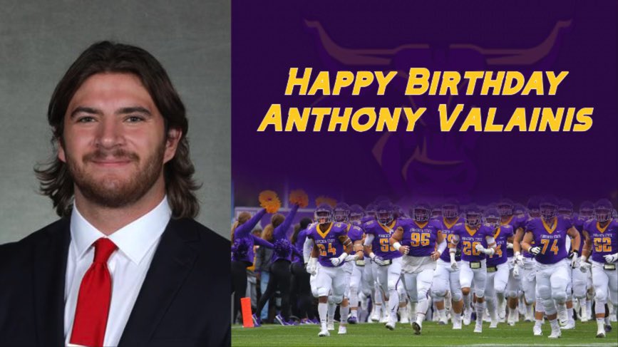 We here @MinnStFootball would love to wish @anthony_v55 a VERY HAPPY BIRTHDAY! We hope you have a Great Day! #MavFam 🤘🏽😈🎉🎂🥳