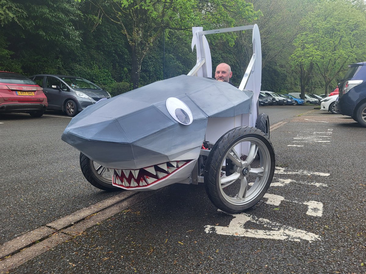 Team Sharknami have been out today doing a FINAL test run before the big day! The Great Dunmow Soapbox Race is this Sunday the 5th! 🏁 Just a few more final adjustments for Steve and the team are race ready!! 🦈 #teamsharknami #soapboxsteve #engineeringexcellence #soapboxrace
