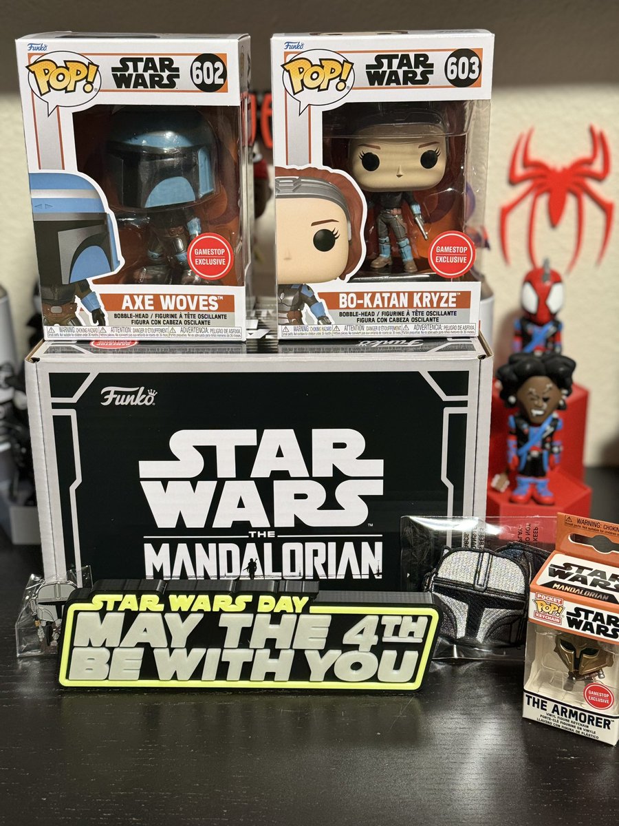 Star Wars day giveaway. This one will end on Saturday May 4th, 10 AM Pacific. US Only, like, retweet, and let’s see some Star Wars in the comments! Winner takes all! Spiderpunk not included 🤣 #Funko #FunkoPop #StarWarsDay