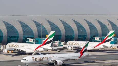 تعطل العديد من رحلات الطيران في مطار دبي  

 أعلنت سلطات مطار دبي الدولي إلغاء وتحويل العديد من الرحلات في دبي، اليوم الخميس، جراء هطول أمطار غزيرة على الإمارات للمرة الثانية خلال شهر.