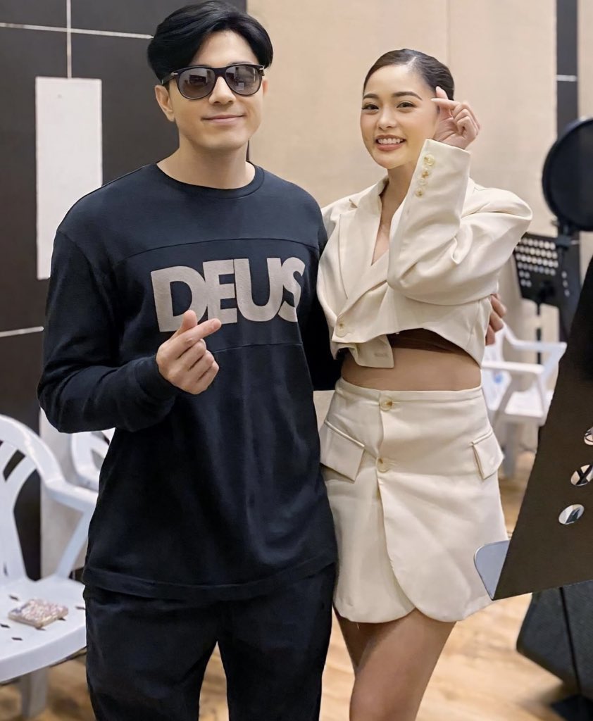 kalliiee_'s tweet photo. Jusko Xi walang may pake! Ito hinihintay namin mag confirm. 😆 Tiyak na mas madaming masaya. 💙

#KimPau https://t.co/C6dPtgskH6