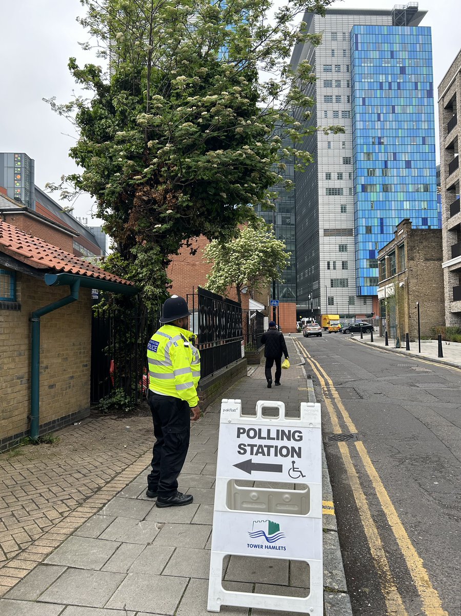 If you are registered to vote in today’s Mayor of London and London Assembly elections, polling stations are open until 10pm tonight. Find your polling station: orlo.uk/MeAhC and remember you’ll need to take an accepted form of photo ID - orlo.uk/Uittb