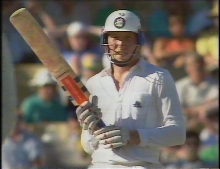 AUSTRALIA v ENGLAND 
3rd TEST MATCH 
DAY 3 
SYDNEY 
JANUARY 6 1991
England resumed on day 3 at 1-0 in their first innings, 517 behind.
Graham Gooch was 1*.
@Athersmike was 0*.
youtu.be/mIlioLXPUgA?si… via @YouTube