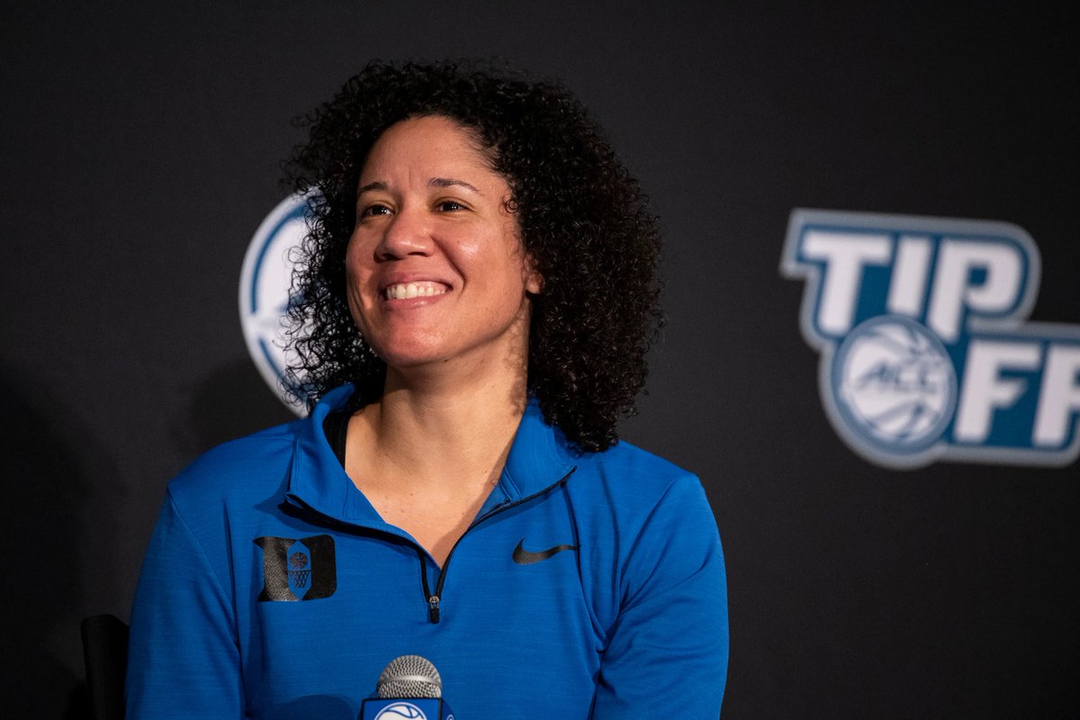 “Don’t let me control whether you’re going to have a good day or not…I don’t get to do that for you.” - Coach Kara Lawson 💯