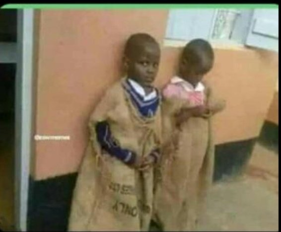 I was the sanitation prefect pale Mwarakaya Primary na bado hungenikosa kwa list ya kichonyi speakers bana😂😂 I heard that they're still researching on how I was 2nd best in English in the whole county KCPE ya 2015😂😂🫴