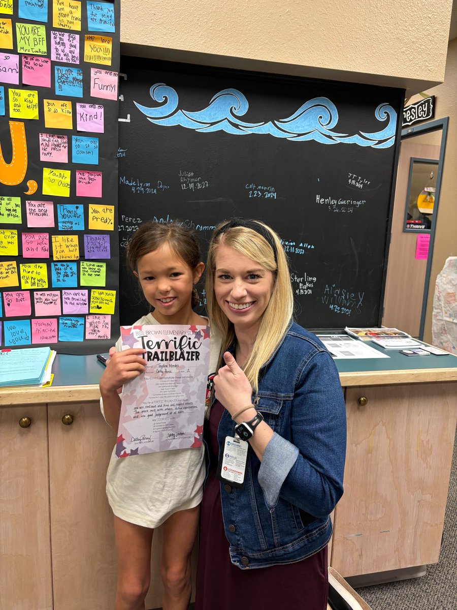 Congrats to Taydem in Mrs. Perez's class for earning a Terrific Trailblazer! She is respectful, works well with others, follows expectations and uses good judgement! Way to go, Taydem! #growinggreatness #togetherwethrive #todayincomal @Comalisd @CISDNews