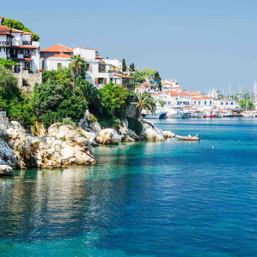 Yesterday marked the first @easyJet flights to Skiathos, Greece🤩🏖️✈️ easyJet flights to Skiathos are now perating Wednesdays and Sundays. 🇬🇷☀️ Find your flights 👉bit.ly/3Wl80zl #SkiathosSummer #BristolAirport #flyBRS #flybristolairport