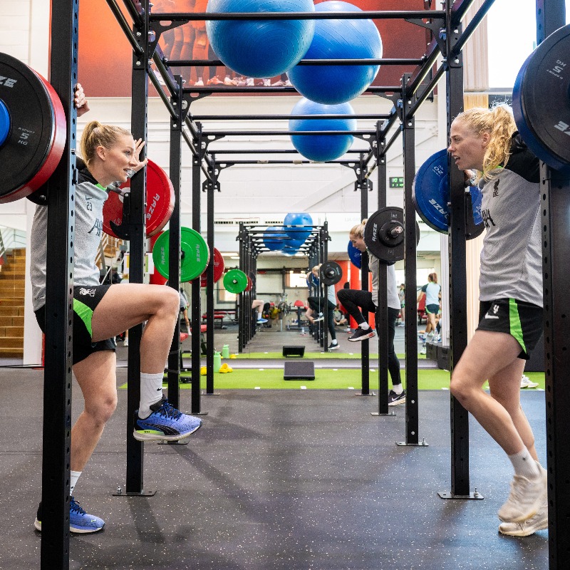 WomensSport's tweet photo. After Liverpool’s win over Chelsea, get an insight into life behind the scenes at the club – @TomJGarry visited Melwood earlier this season

#TelegraphWomensSport