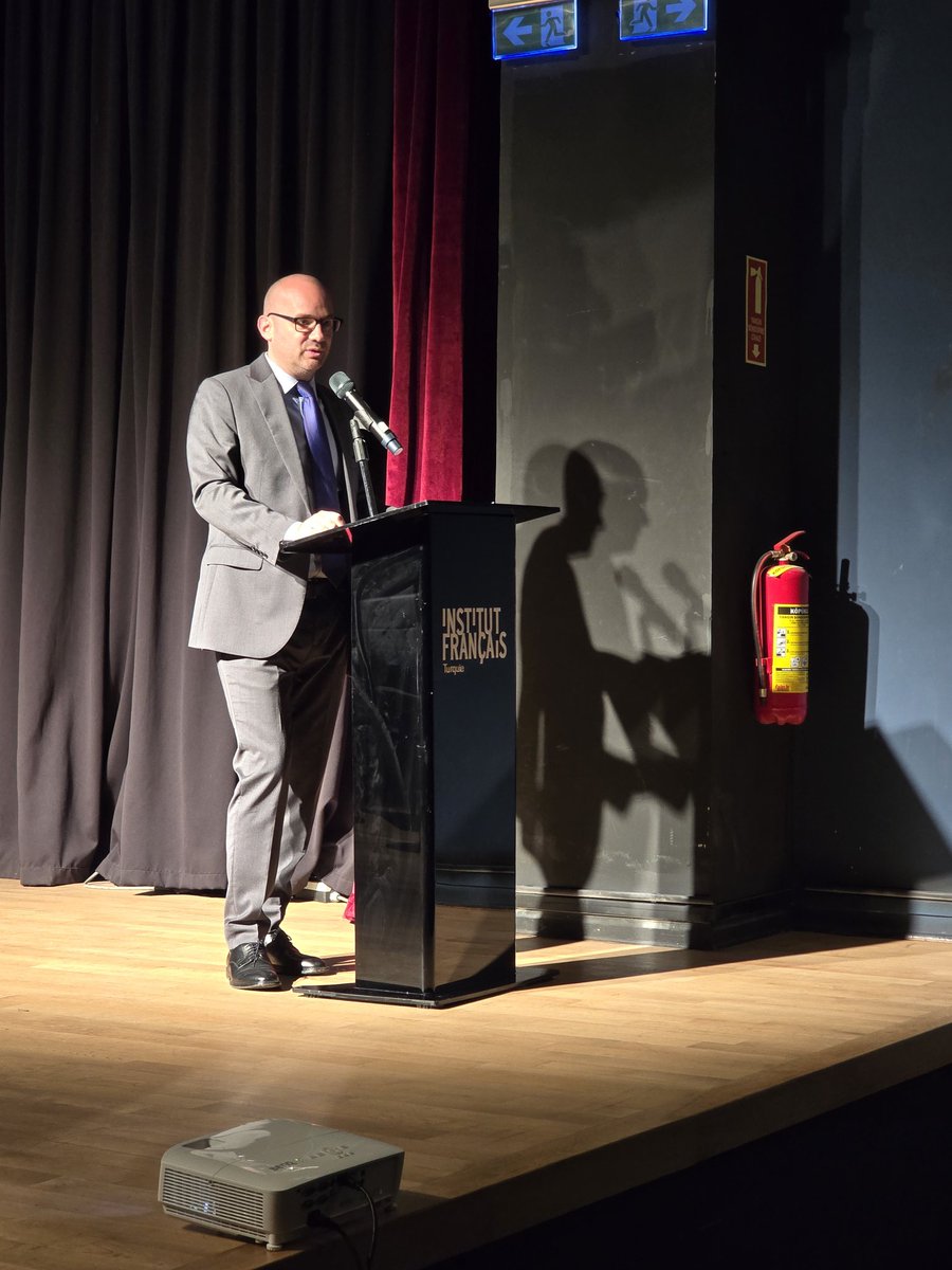 🇨🇵🇹🇷 19 pays représentés pour le Séminaire attractivité Europe continentale à Istanbul ! Ouverture par notre DG Donatienne Hissard, le consul général et les représentants <a href="/francediplo/">France Diplomatie 🇫🇷🇪🇺</a> <a href="/sup_recherche/">Ministère Enseignement supérieur/Recherche/Espace</a>