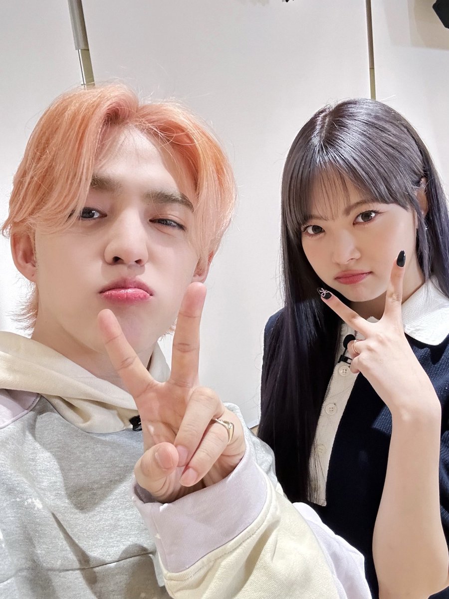sounds_of_cheol's tweet photo. coups and eunchae 🧡 https://t.co/5g8quysJHB