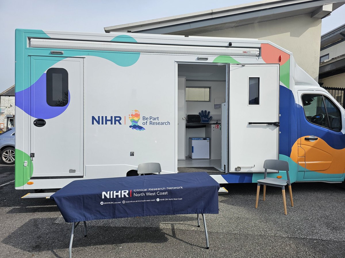 @LSCFTResearch Setting up at The Chai Centre in Burnley today with the @NIHRCRN_nwcoast mobile research unit. We are testing it out in preparation for our very own research van that the brilliant @_kpalmer_ has secured for us for later this year! Exciting times ahead!!