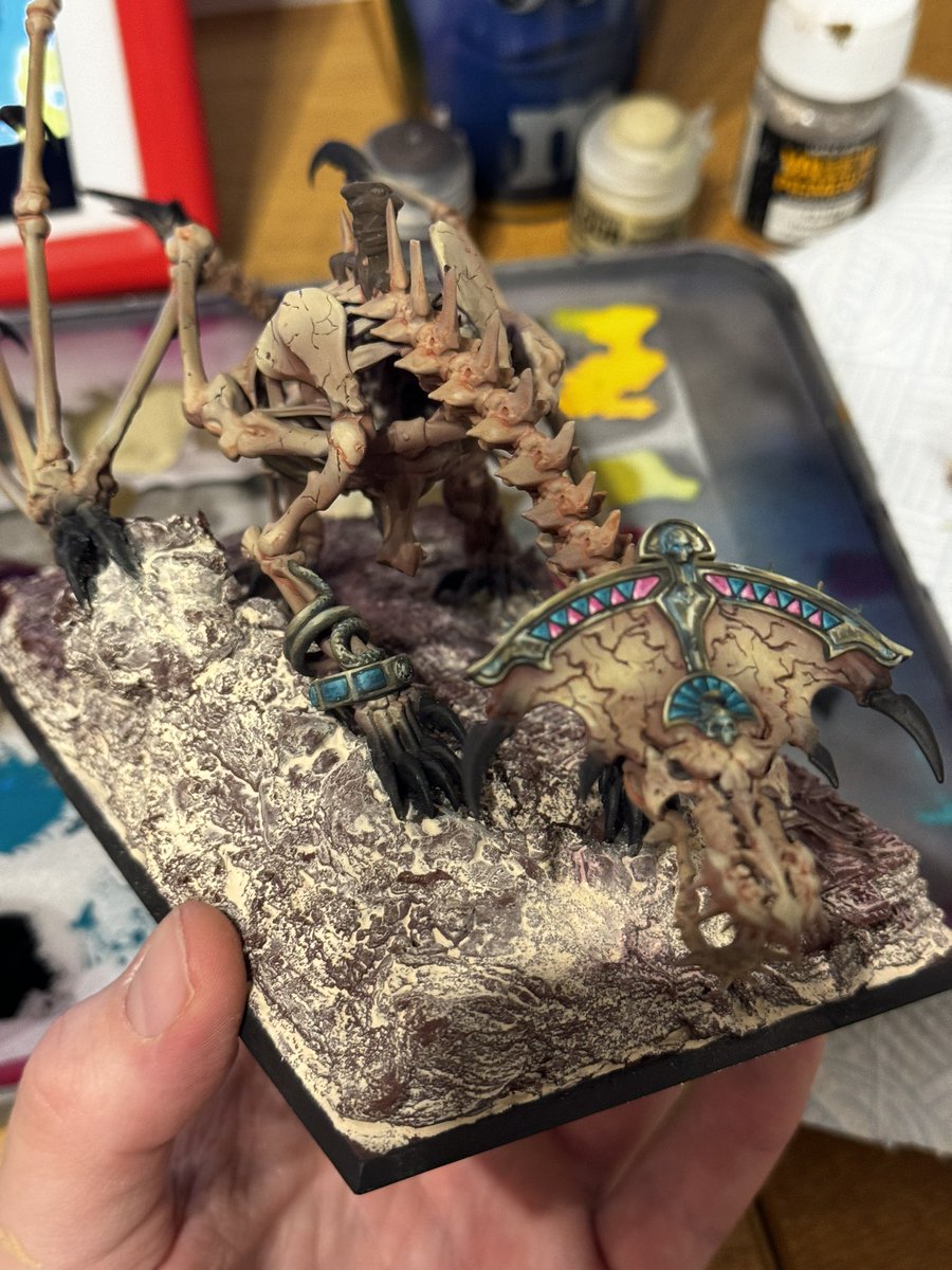 TimeNerd's tweet image. Working on some old world stuff. Love the new dragon!

 #tombkings #tombkingsofkhemri #undead #skeletons #warhammer #paintingwarhammer #theoldworld #theoldworldlives #warhammerfantasy #warhammerfantasybattle #warhammertheoldworld