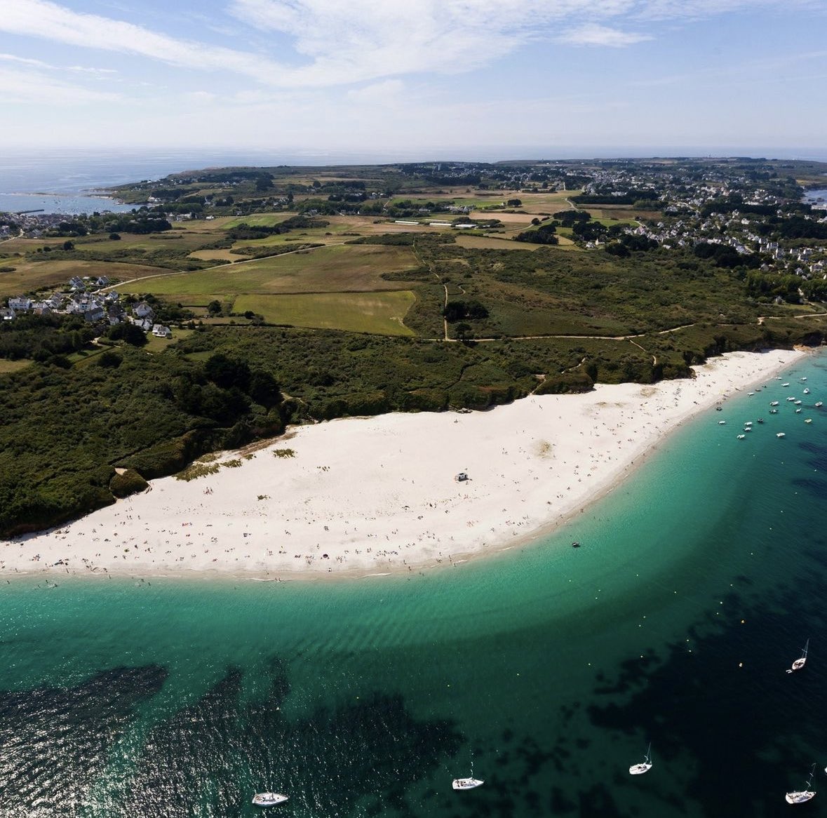 Inspire
Expire
Respire
C'est la minute bretonne 💙

#MagnifiqueBretagne #groix 
 
© @bstichelbaut / S. Bourcier