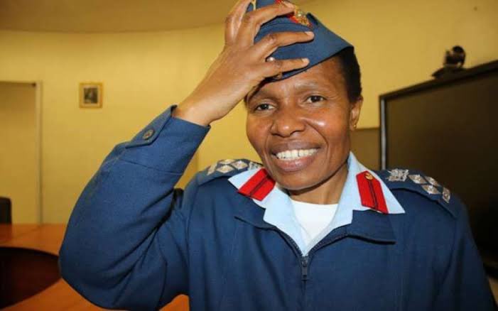President @WilliamsRuto appoints Major General Fatuma Gaiti Ahmed as the new Kenya Airforce Commander; she becomes the first woman to hold the post. standardmedia.co.ke