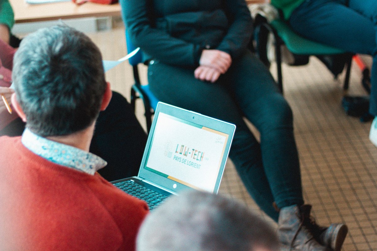 𝐋𝗼𝘄-𝘁𝗲𝗰𝗵 𝘁𝗼𝘂𝗿 - 𝟴 𝗮𝘂 𝟭𝟲 𝗷𝘂𝗶𝗻
Partez à la découverte des acteurs #lowtech du Pays de #Lorient !

Au programme : 
✌️7 jours de rencontres et d’échanges
🚴‍♀️Un circuit cycliste avec 9 lieux inspirants
💙Et de chouettes moments ensemble !

lstu.fr/lowtechtour