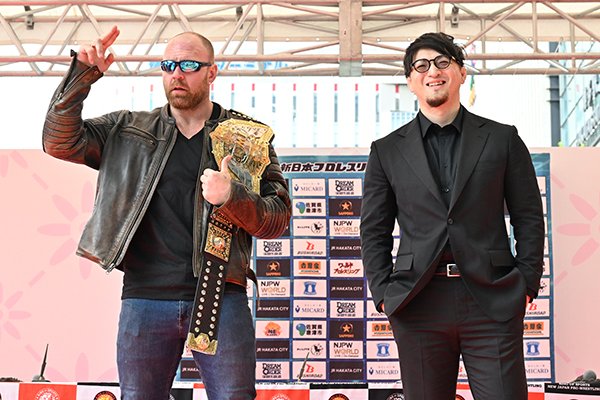 「お前にとって、今まで経験したことのない“壮絶な試合”になる！」

“IWGP 世界ヘビー級王者”ジョン・モクスリーが不敵な挑戦者・成田蓮を一刀両断！

【5.2公開調印式②】

njpw.co.jp/494913

#njpw #njdontaku