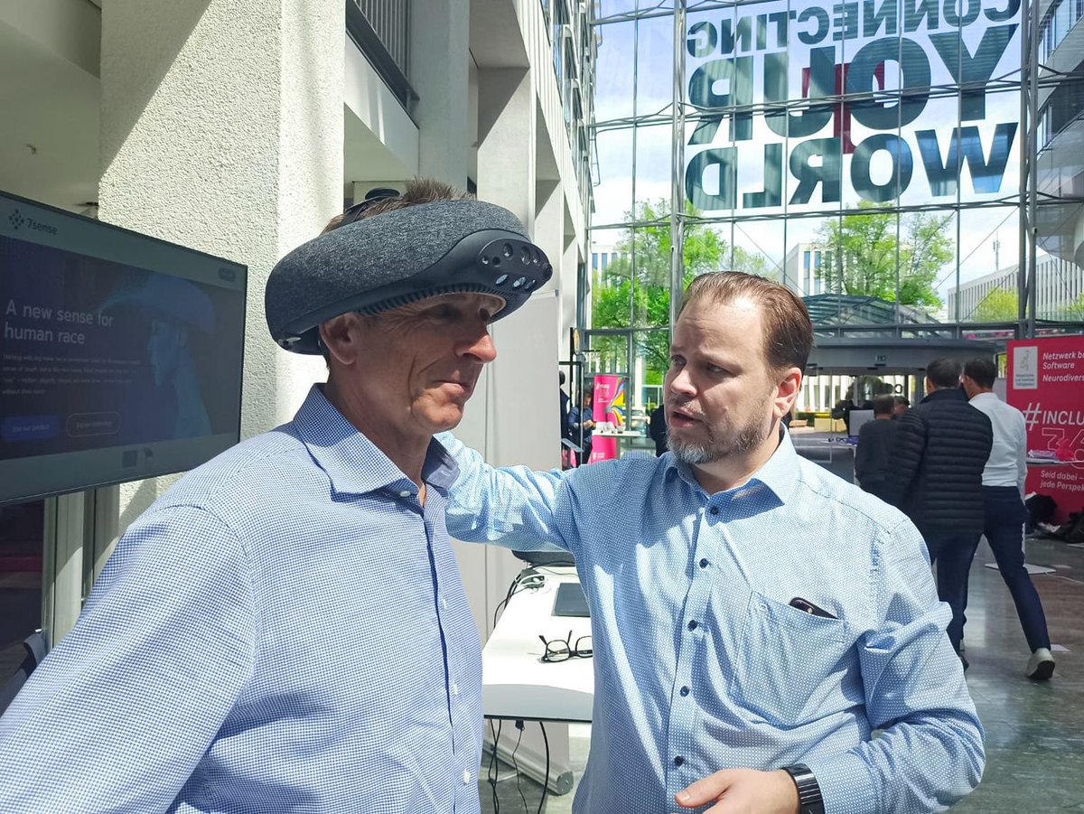 The 'Haptic Revolution' is here, powered by 7Sense! Dive into the future of digital experiences - from enabling blind people to see, to enhancing #gaming. The innovative SuperBrain wearable was introduced at @deutschetelekom's Inclusion Day. Learn more: bit.ly/3y1LSQu