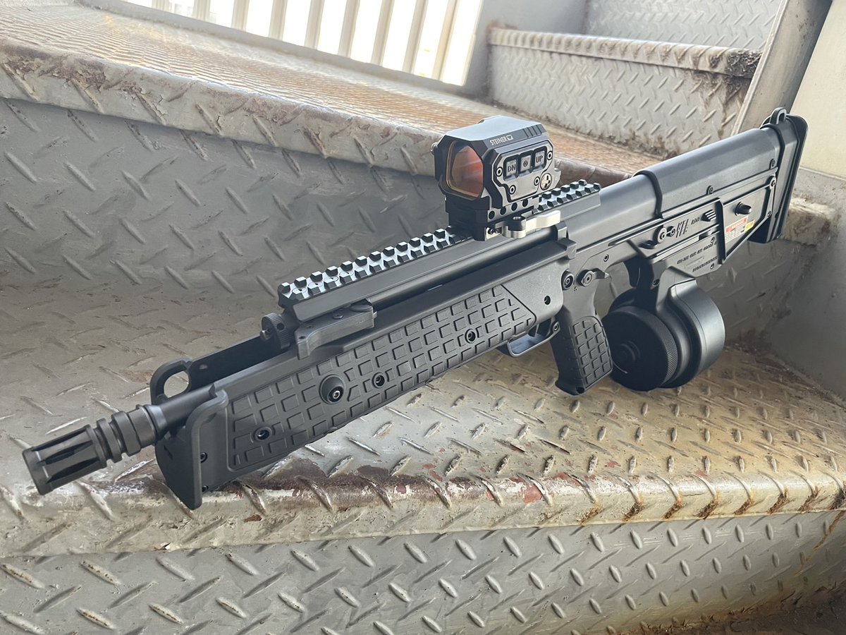 kinwa__official's tweet image. ー再入荷案内ー

#ARES 社製 RDB 電動ガン EFCS搭載Ver BK　入荷

米 銃器メーカー KEL-TEC社のブルパップライフル #RDB を「正規ライセンス」を取得し #電動ガン で再現

実銃同様に金属製アウターバレルと高品質ナイロンファイバーボディを採用

本体もパッケージもイケてます！！

#KSG #サバゲー