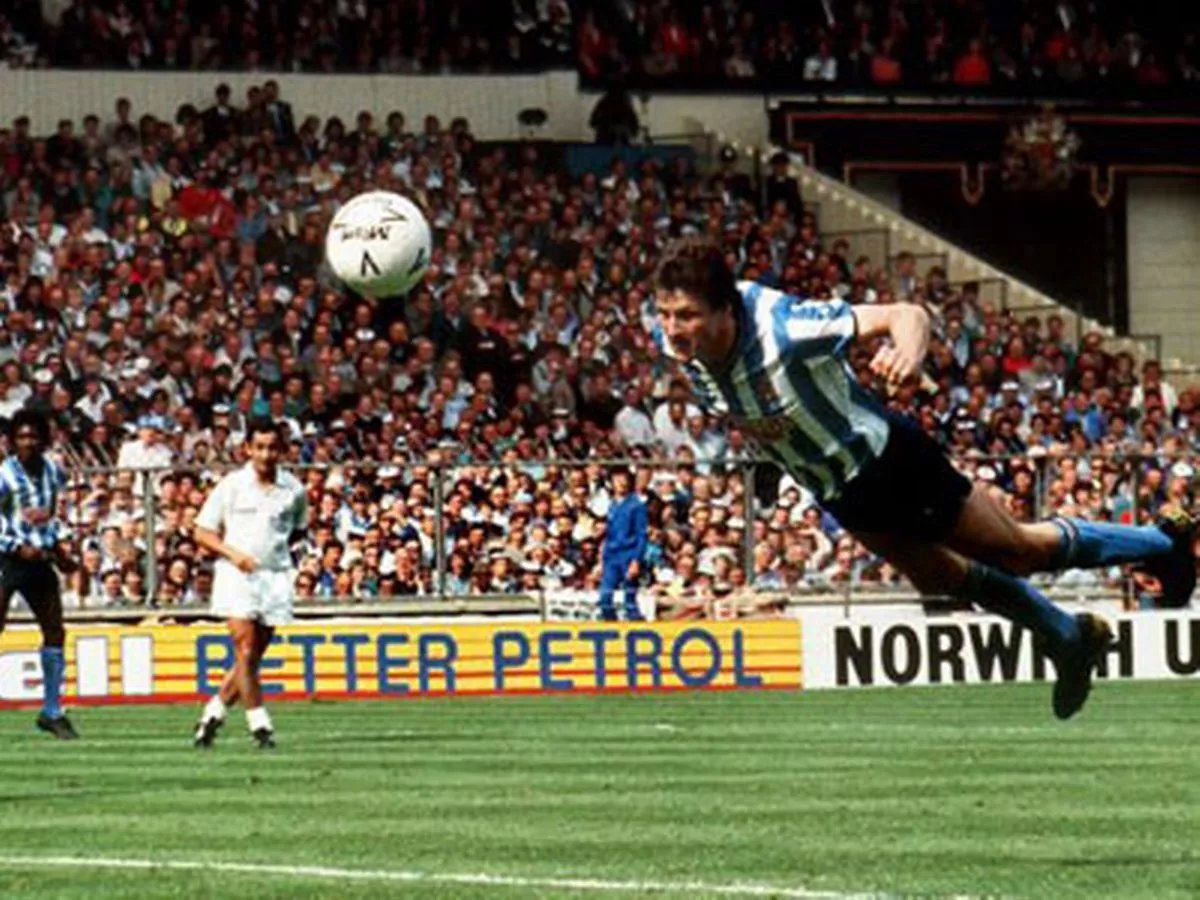 Keith Houchen, uncle of Tees Valley Mayor Ben Houchen, scored a diving header in Coventry City's 3-2 FA Cup final win over Tottenham at Wembley in 1987.