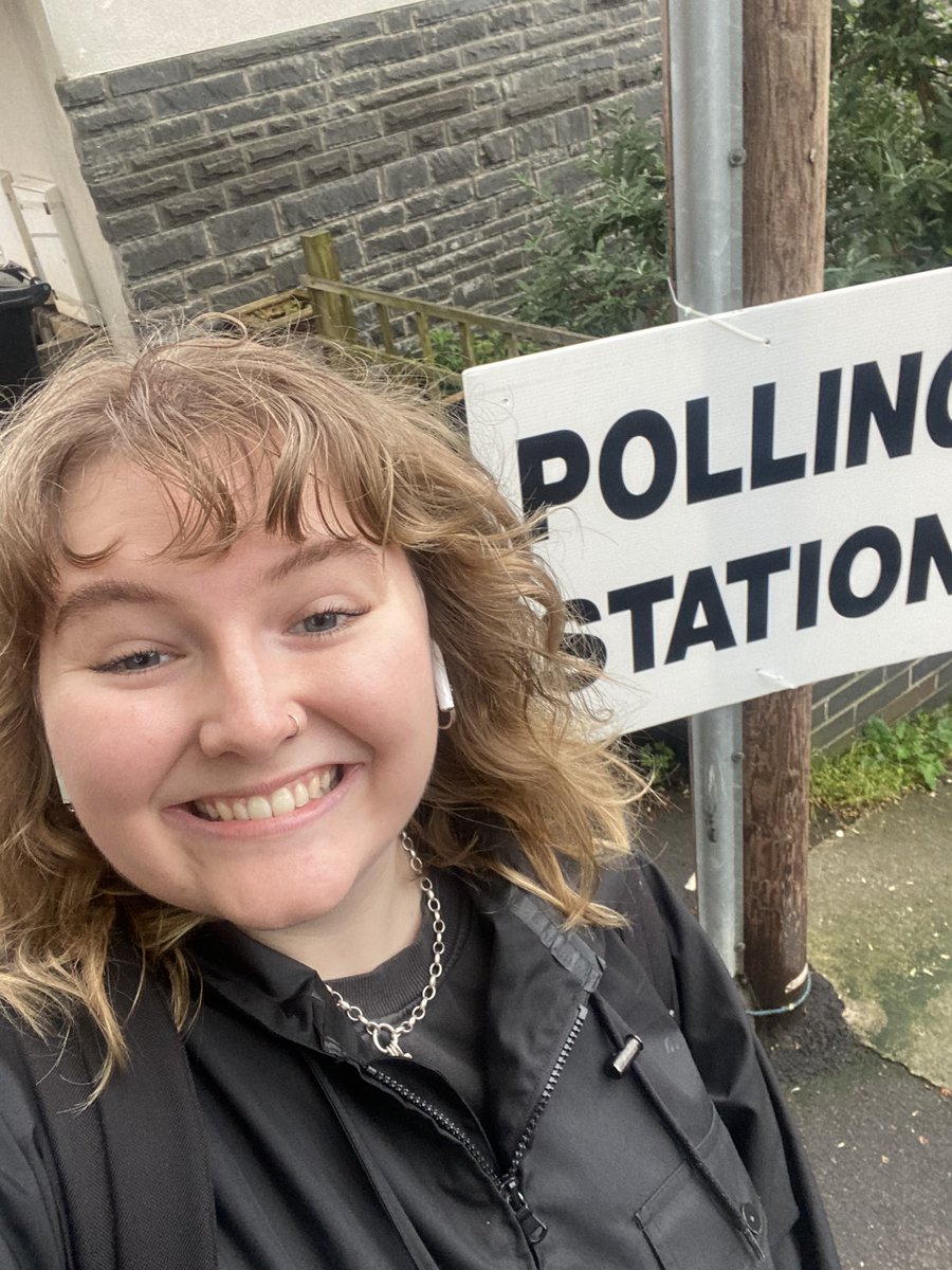 Smile says it all: Less than 100 years ago, this wouldn’t have been possible for many women. I’ll never take walking into a polling station for granted.