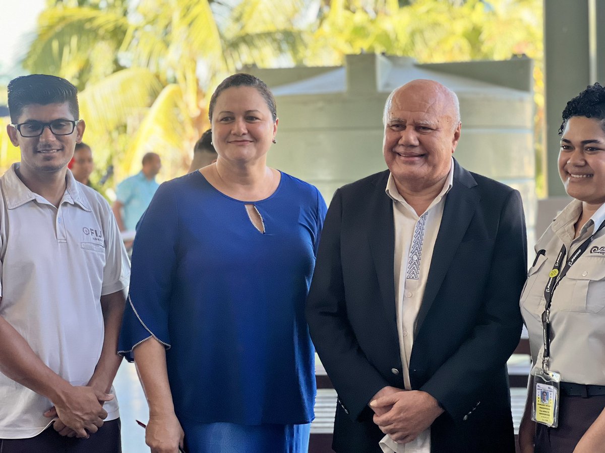 2/2 | Min. @PatConroy1 stated that Australia would be quadrupling the number of Australian awards rewarded to Fijian citizens. We commend the Australian government for its support and emphasized that with this support a lack of experts in the civil aviation field would be filled.
