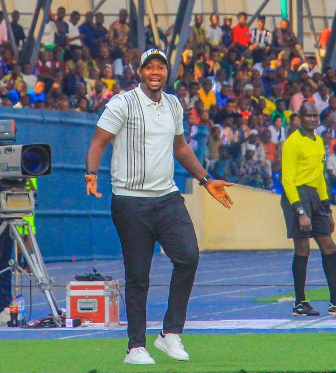 Happy Birthday to our COACH and Enyimba assistant coach @yemastarcoach. 

We celebrate you on this day and may the good Lord bless you abundantly. Cheers to more 🙌  🎉🎉🎊🎊