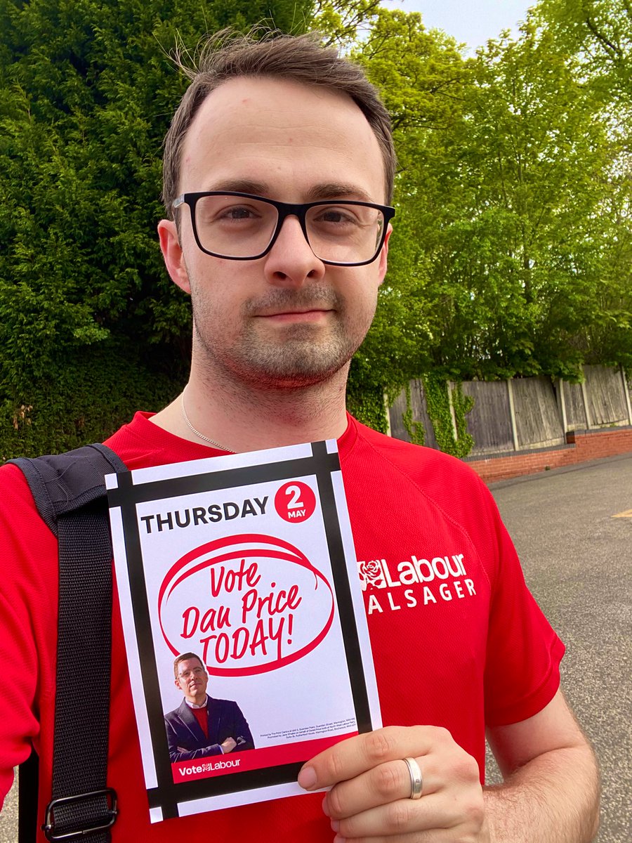 Great to be out this morning helping to get out the vote in Alsager for Dan Price. Dan Price will be an excellent Police & Crime Commissioner for Cheshire. So if you want Dan as our PCC, then make sure you vote Labour today! (And don’t forget your photo ID!) #VoteLabour