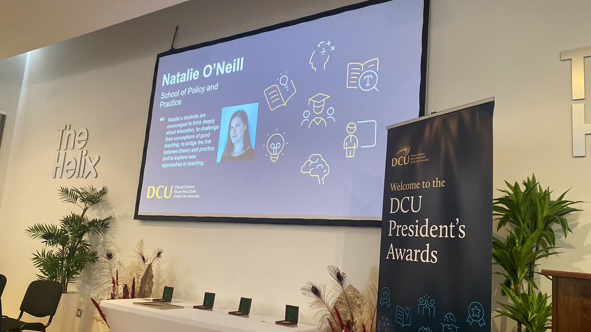 Whoooohoooo!!! 👏👏👏👏 Our colleague Natalie O Neill wins the new lecturer award. So well-deserved!!!