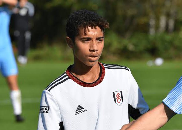 ⭕️ ÖZEL - SON DAKİKA: Fenerbahçe, 17 yaşındaki wonderkid orta saha Joshua King için kulübü Fulham’a teklif yaptı. 🧬 Dev kulüplerin de yakından takip ettiği Joshua King, 3 haftadır sakat durumda…