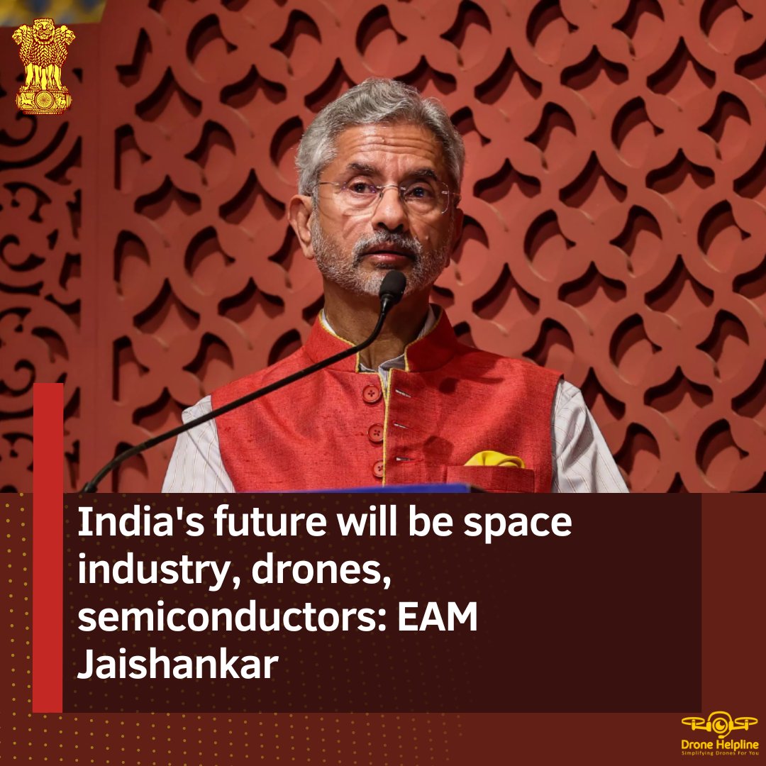 🌐🛩️@DrSJaishankar, India's EAM, champions tech-driven future: semiconductors, electric mobility, space, drones. during an interactive session at Kirori Mal College, University of Delhi For more info visit: t.ly/FUeDE #drones #sunriseindustry #droneindustry #India