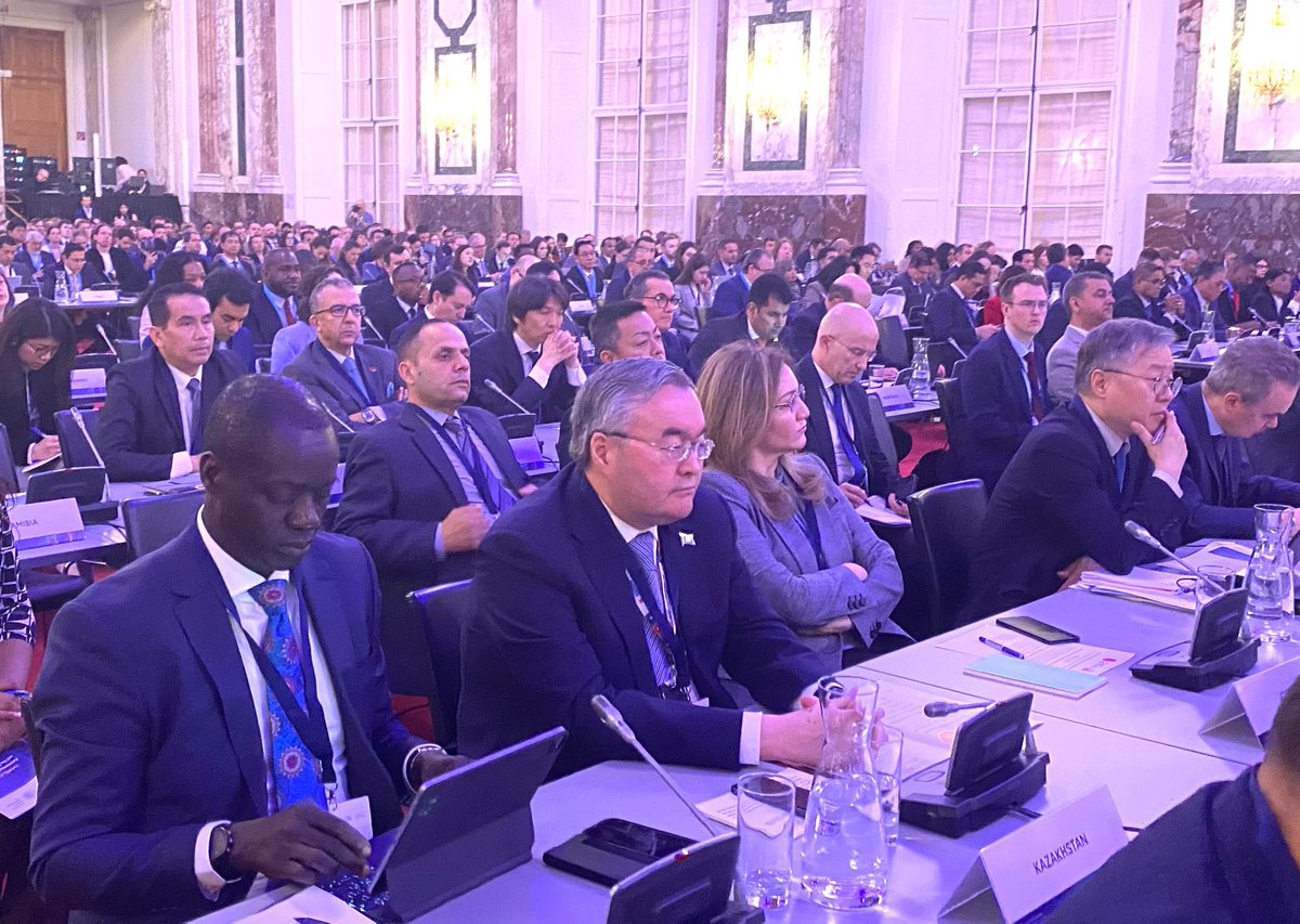 Kazakhstan_AT's tweet image. The International Conference &quot;Humanity at a Crossroads: #AutonomousWeaponsSystems &amp;amp; the Challenge of Regulation&quot; in #Vienna provided an important platform to discuss the complex issues surrounding autonomous weapons systems. 

#AWS2024Vienna