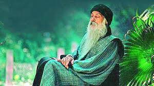 Osho'dan 50 Değerli Alıntı 

1. Daha az düşün daha çok hisset.