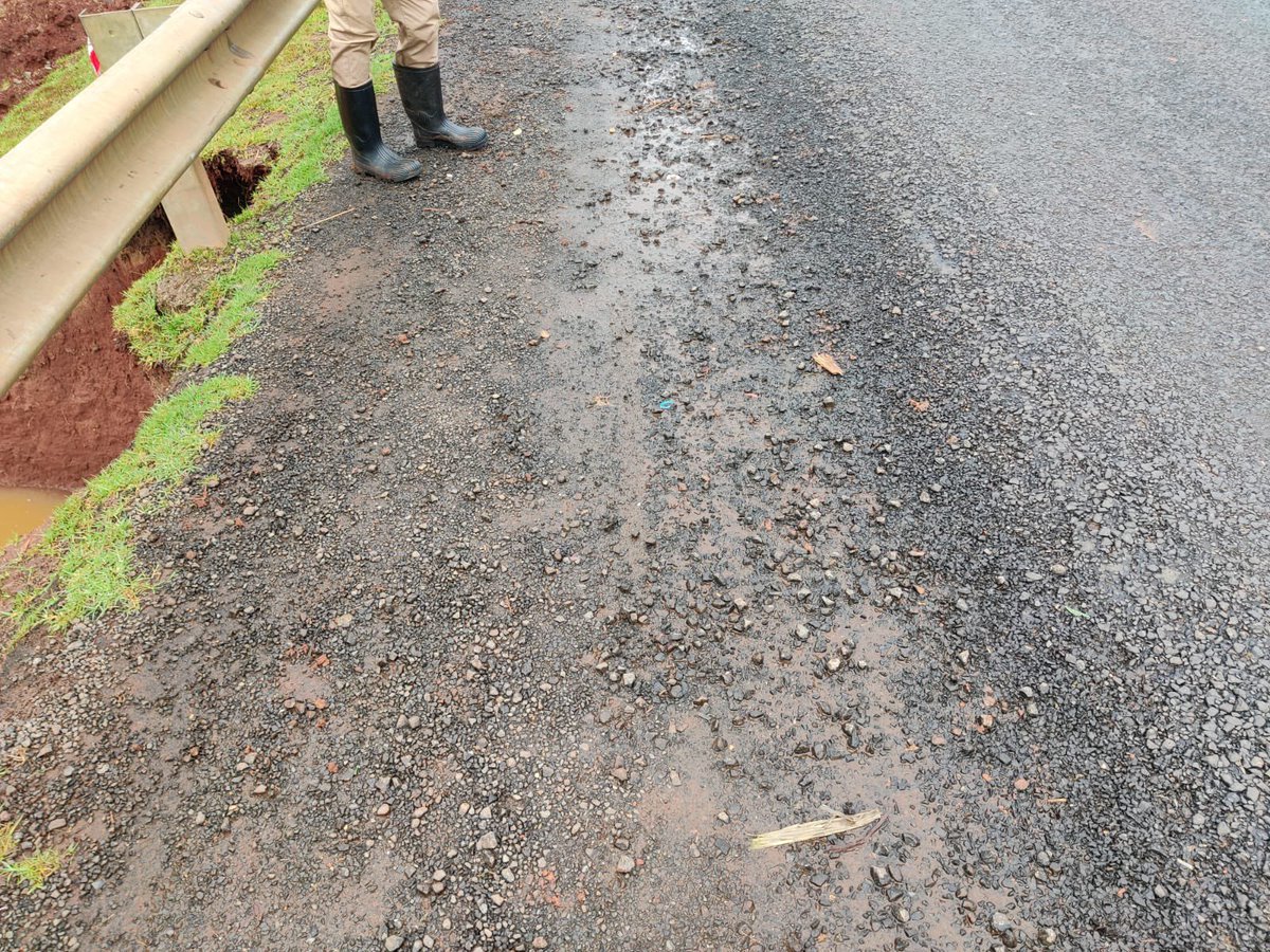 Closure of Nakuru - Eldoret (A8) Road at Timboroa market