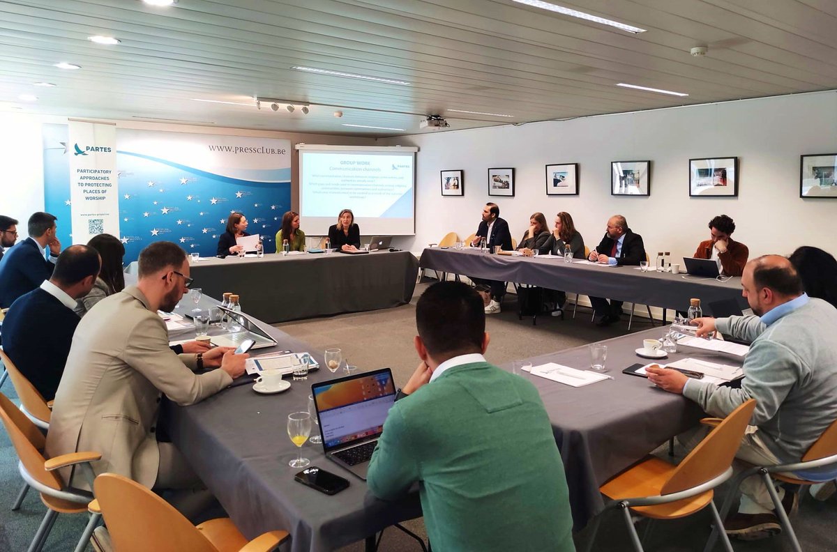 EXCHANGE OF KNOW-HOW on protection of places of worship last week in Brussels - a big thank you to all contributors and organisers! 🙏✨ More on PARTES project: buff.ly/3LAwT36 #partesResearch @EUHomeAffairs #SecurityEU @InfoOiip @VPNderad @RProjectsFUNDEA @EFSAS_AMS