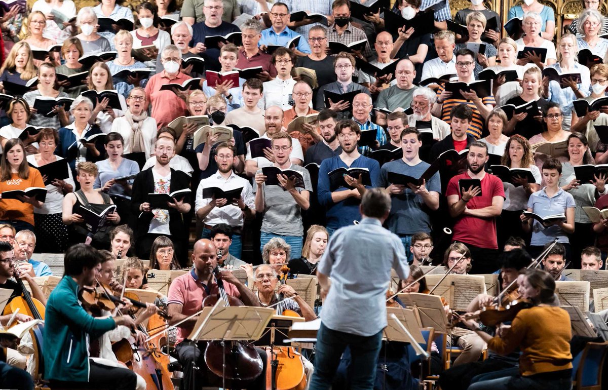 📣Mitglied des Monats Mai 🏆🏆 🎶🎵Musizieren verbindet uns alle! 🎶🎵 Der Bundesmusikverband Chor & Orchester e.V. (BMCO) setzt sich leidenschaftlich für die Förderung der #Amateurmusik ein und stärkt ihre gesellschaftliche Sichtbarkeit. 👉 Mehr dazu: ow.ly/RpGe50Ruq9L