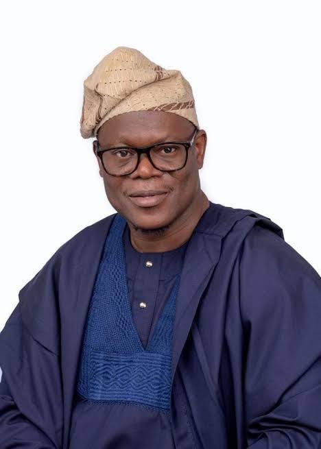 AASGaMagazine's tweet image. We Will Sweep Our Way Back To Power - Senator Ajibola Bashiru