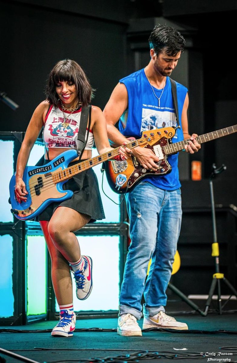 We talk to the wonderful Lina and the Lions about life performing at Comic Con, their music and plans. 
rockthejointmagazine.com/lina-and-the-l…
Photo by Craig Ransom
#linaandthelions #comiccon #technomusic #techno #greatmusic #guitars