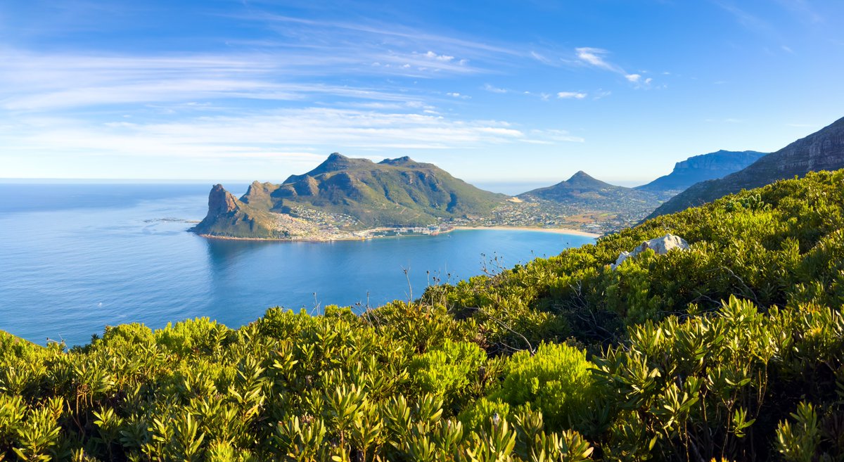 Your Ultimate Cape Town Itinerary

If you’re planning a trip to Cape Town and not sure how to kickstart your adventure, here is a guide on where you can experience the best of the best in the Mother City.

Read more here: capetown.travel/the-ultimate-c…