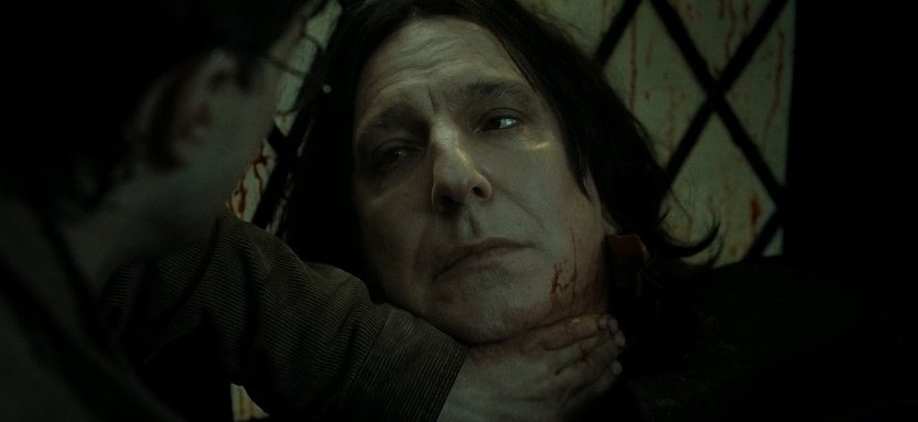 2 Mayıs 1998: Severus Snape, Lord Voldemort'un emriyle Nagini tarafından öldürüldü. 'Gözlerini annenden almışsın.'