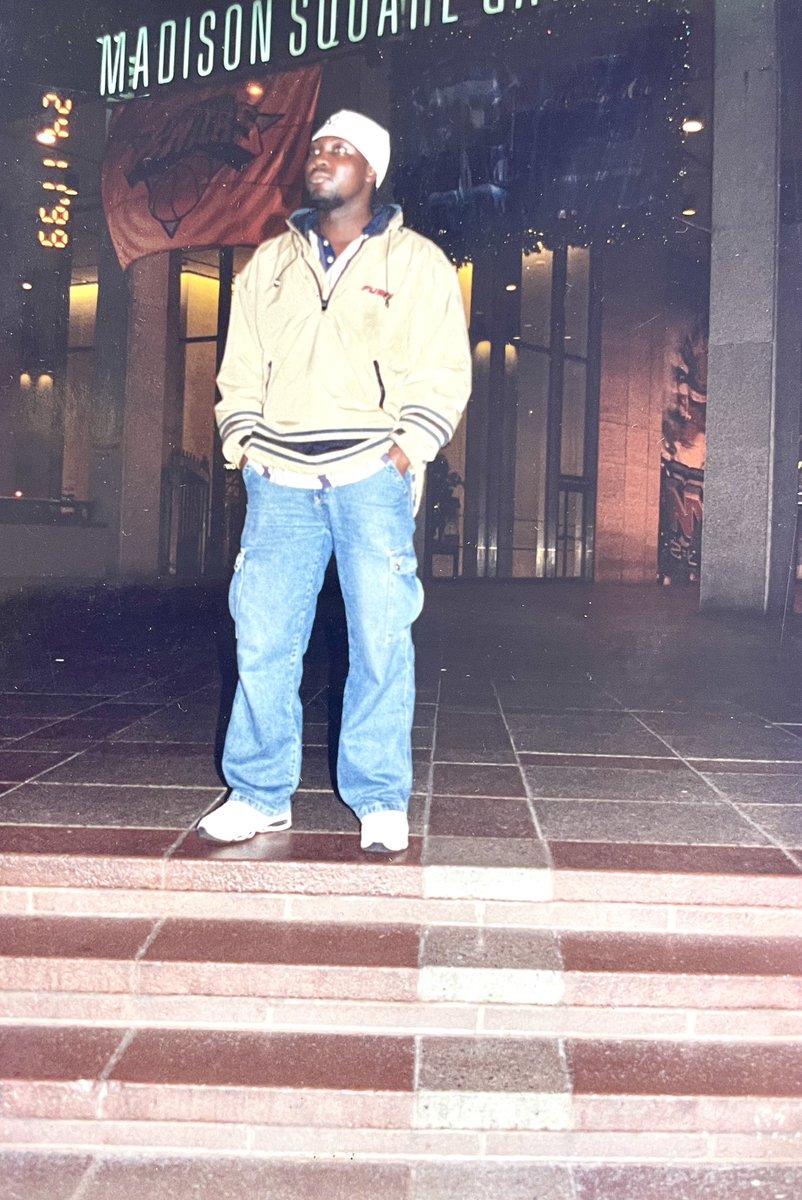 #TBT At the Garden in 1999 after the game between the knicks and hawks from Atlanta.