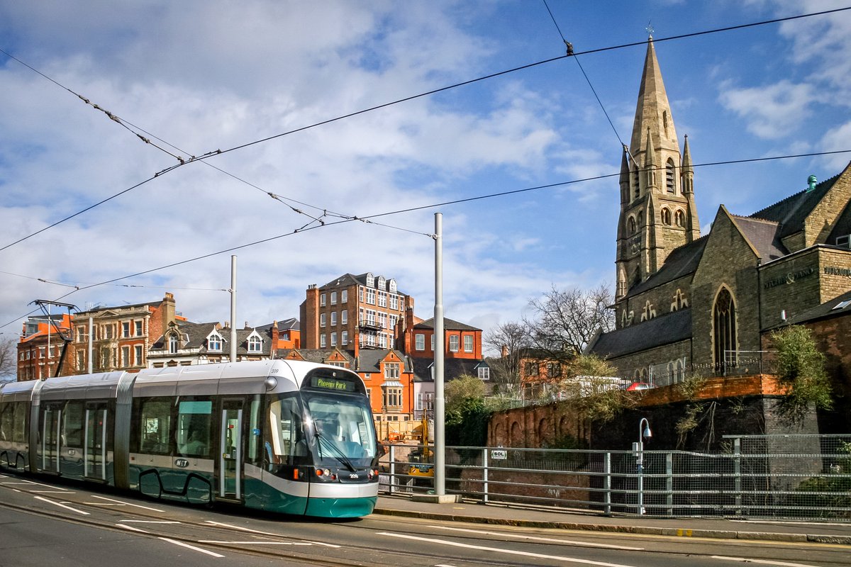 Good morning from Notts! 💚👋

Did you know that @NETTram operates various park & ride sites around Nottingham, including one just off the M1 at Junction 26?

It's never been easier to visit our fantastic city and explore Nottinghamshire!

📷 Image by Cloud9 Designs