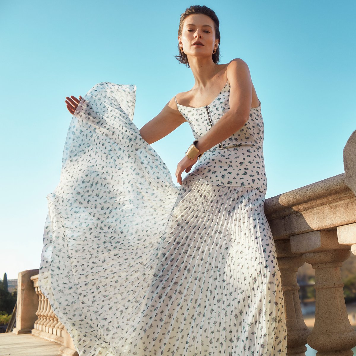 You know you've found the right dress when it makes you want to twirl — discover statement styles to love forever at our link: the-outnet.visitlink.me/wFxvqo