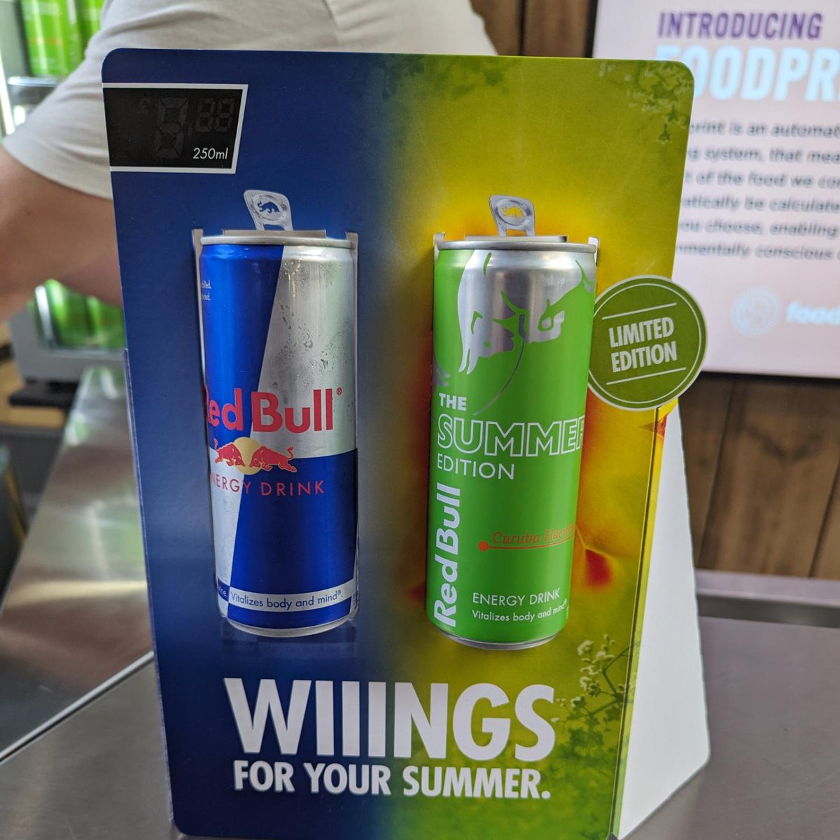 Red Bull sampling in the East Building, Docklands Campus today. Grab one while stocks last#
#redbull #summeredition #curuba #elderflower #UEL #uellife #DocklandsCampus