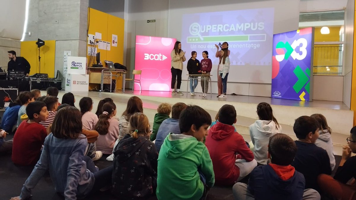 📲#3cat obre una nova porta al coneixement amb l’estrena de la #plataforma educativa #SuperCampusSX3 ✏️La primera plataforma de continguts educatius en #català vinculats al currículum educatiu i amb el segell de qualitat audiovisual de @SomSX3 ccma.cat/premsa/3cat-ob…