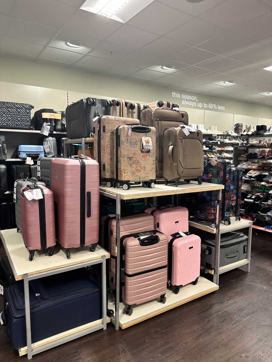 Heading abroad anytime soon? @TKMaxx_UK is the place to go for the best luggage options! 🙌