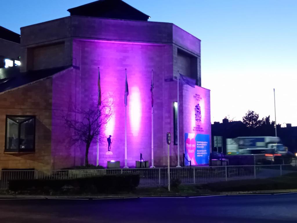 Last Friday we illuminated the Civic Offices to honour #MonthoftheMilitaryChild. 🏛️ Military children bravely face unique challenges, from frequent relocations to extended separations from parents. Yet, they inspire us with their resilience and unwavering dedication to family. 🌟