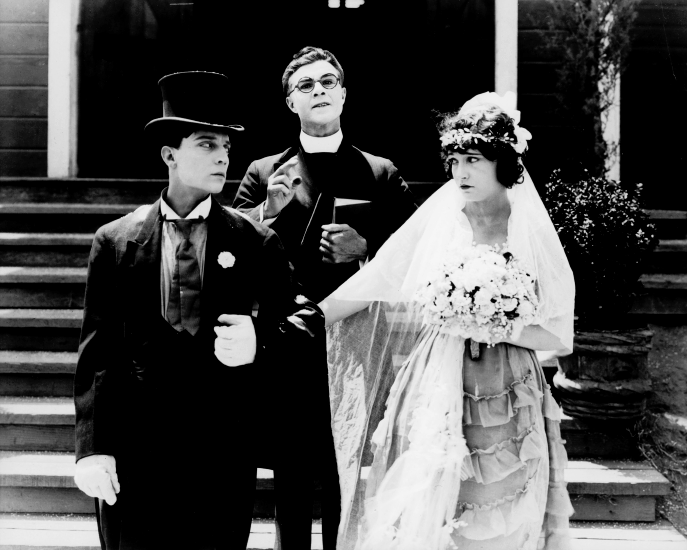 Buster Keaton and Sybil Seely
One Week - 1920

#busterkeaton #sybilseely #damfino #oldhollywood #silentfilms
