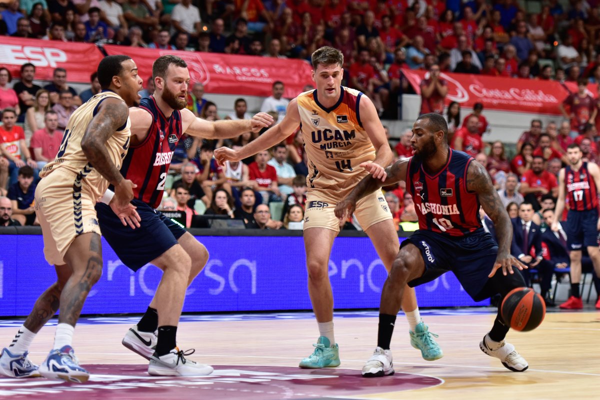 🚨 ¡CAMBIO DE HORA! 

El encuentro de @ACBCOM  ante @UCAMMurcia del próximo 10 de mayo en Buesa se disputará finalmente a las 𝟭𝟴:𝟭𝟱𝗵 

#GoazenBaskonia